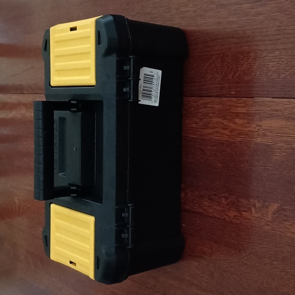 NWT Stanley Essential Tool Box - Picture 6 of 8